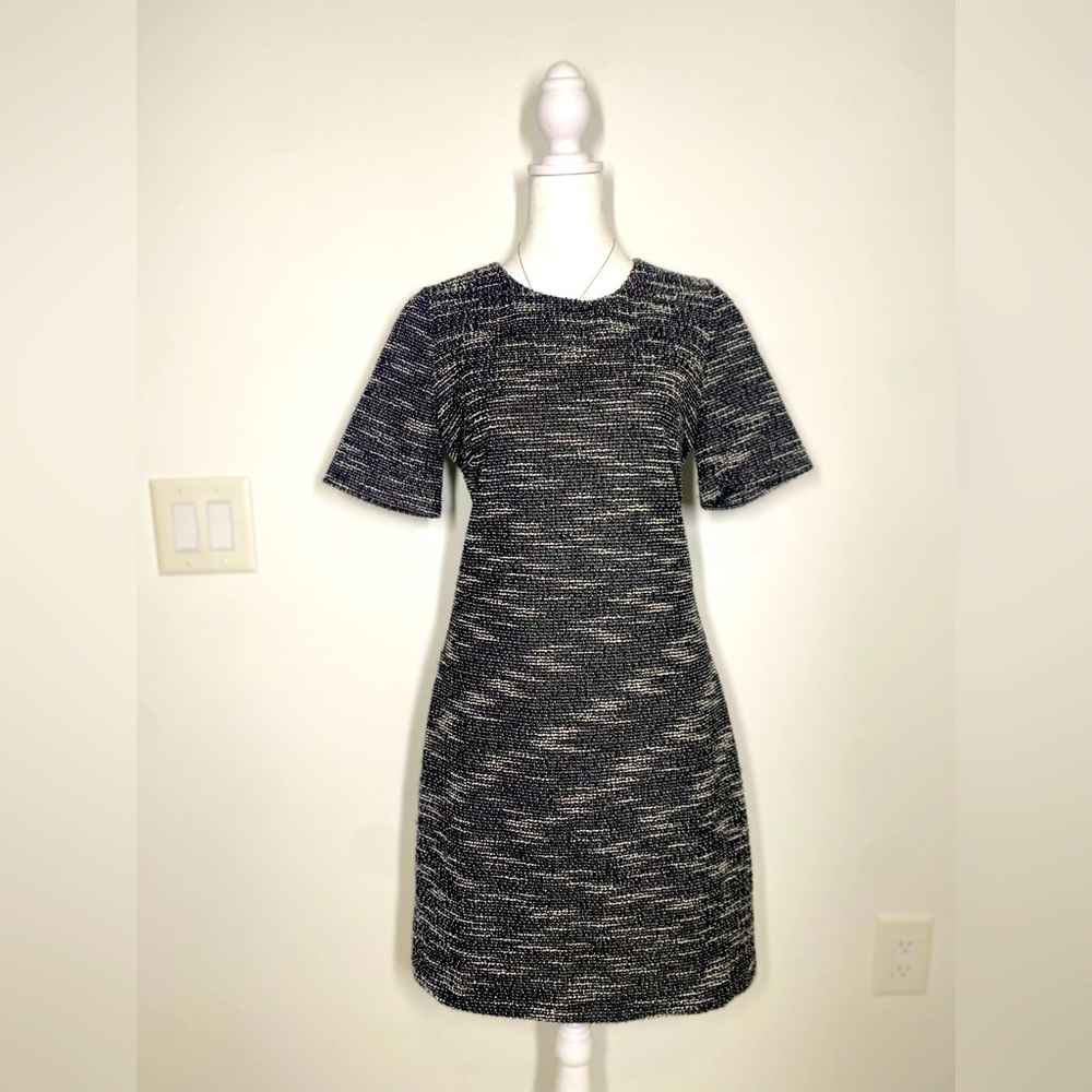 Club Monaco Dress, short sleeve, size M cb204
